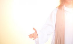 Bright photo of Jesus Christ with open arms
