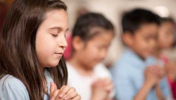 kids-praying
