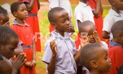 medium-shot-african-children-praying-098803423_prevstill