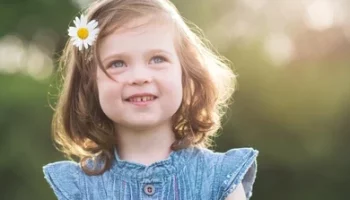 smiling-little-child-girl-34-260nw-1928543813
